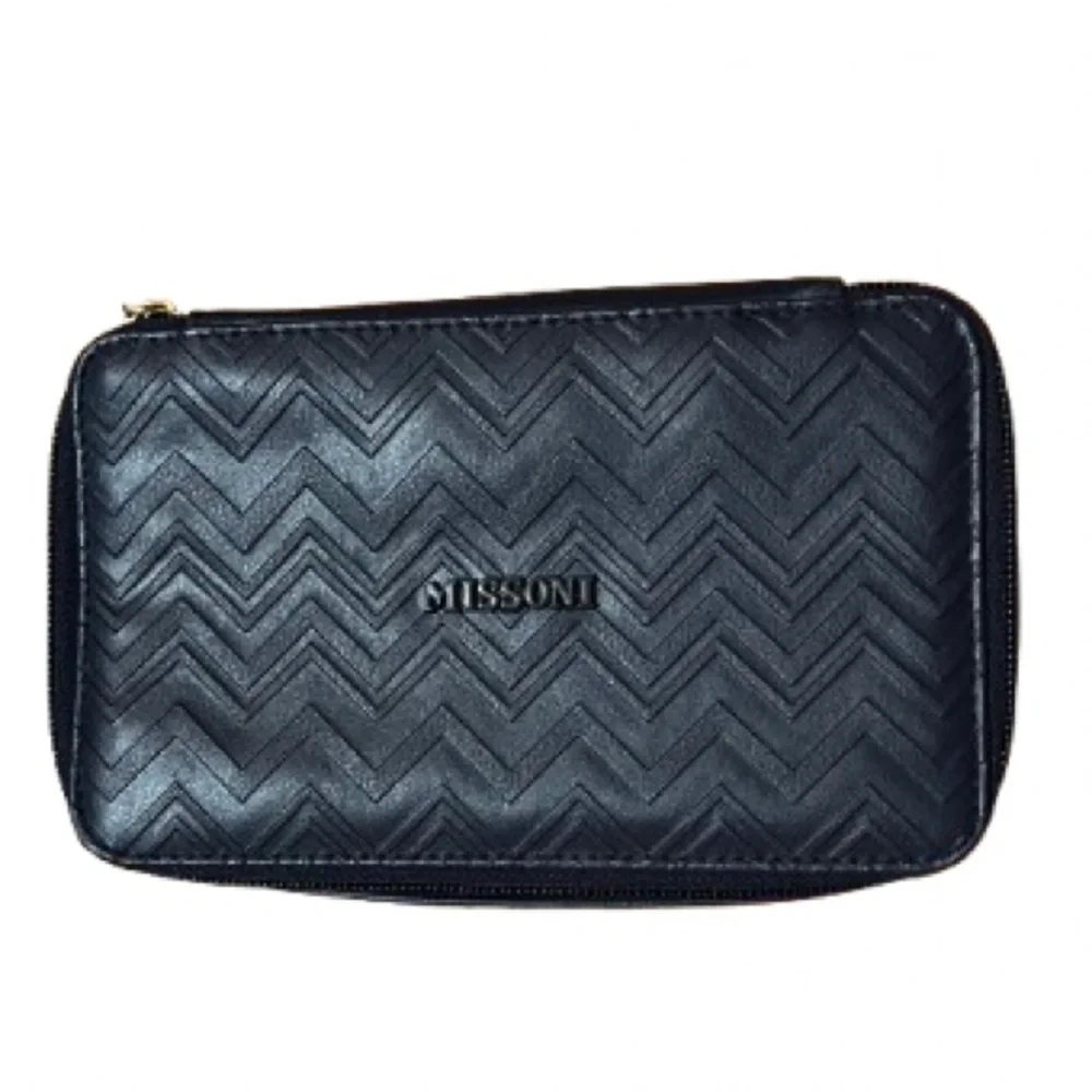 NWOT Missoni Dark Blue Chevron Patterned Travel Bag Toiletries Case